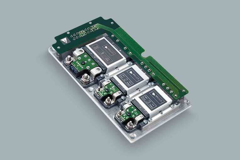 Vicor MIL-COTS VIPAC Array™ Chassis Mount DC-DC Converter