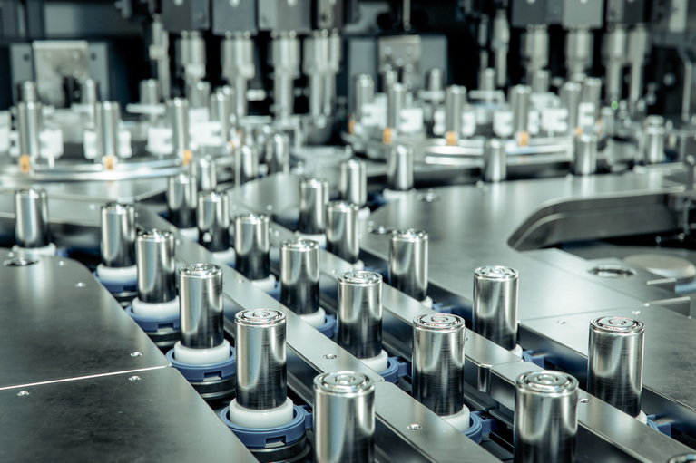 Go to the battery lifecycle solutions page