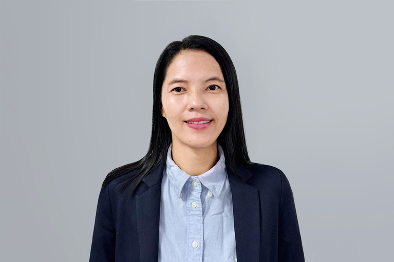 Tina Zhu, Technical Sales at Vicor China